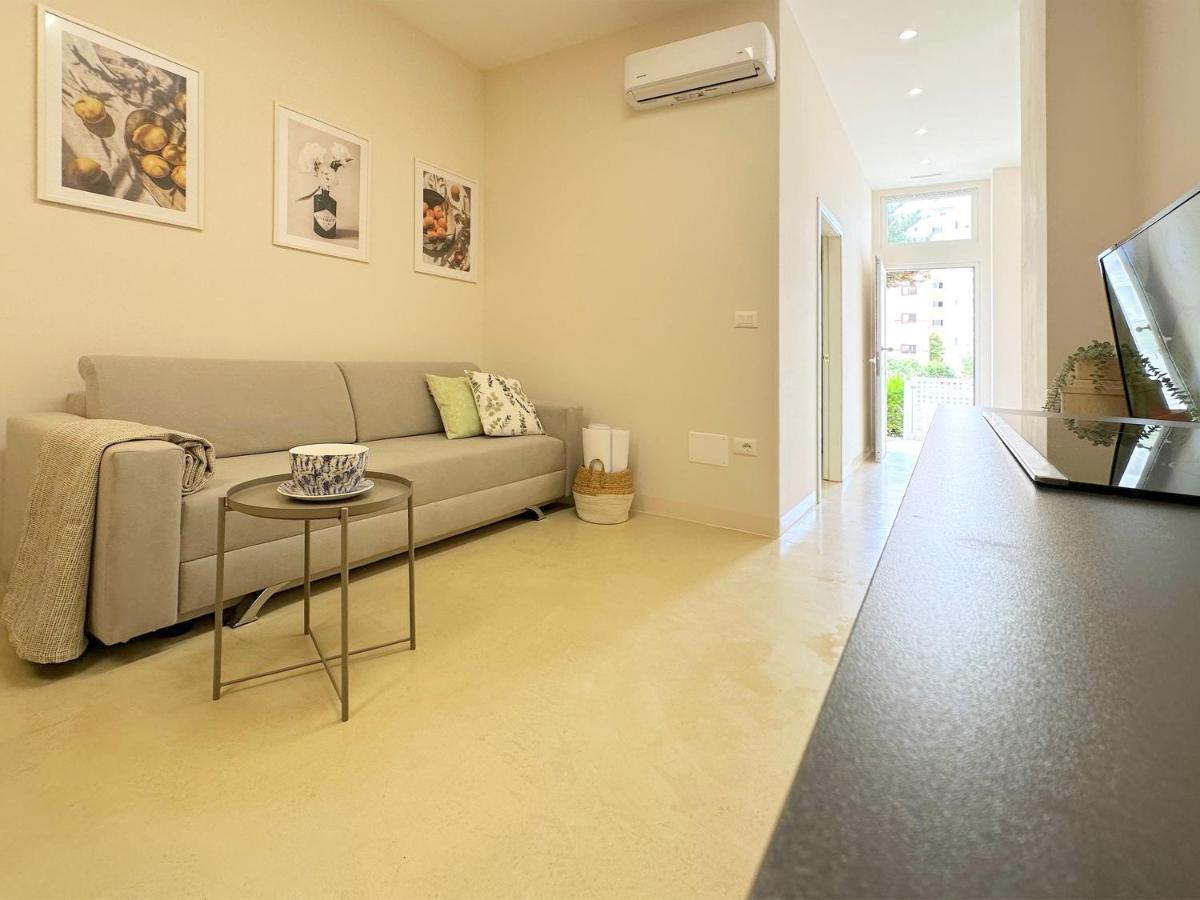 غوليم 13 Eur For Monthly Stay - Home By The Sea - Hbs المظهر الخارجي الصورة