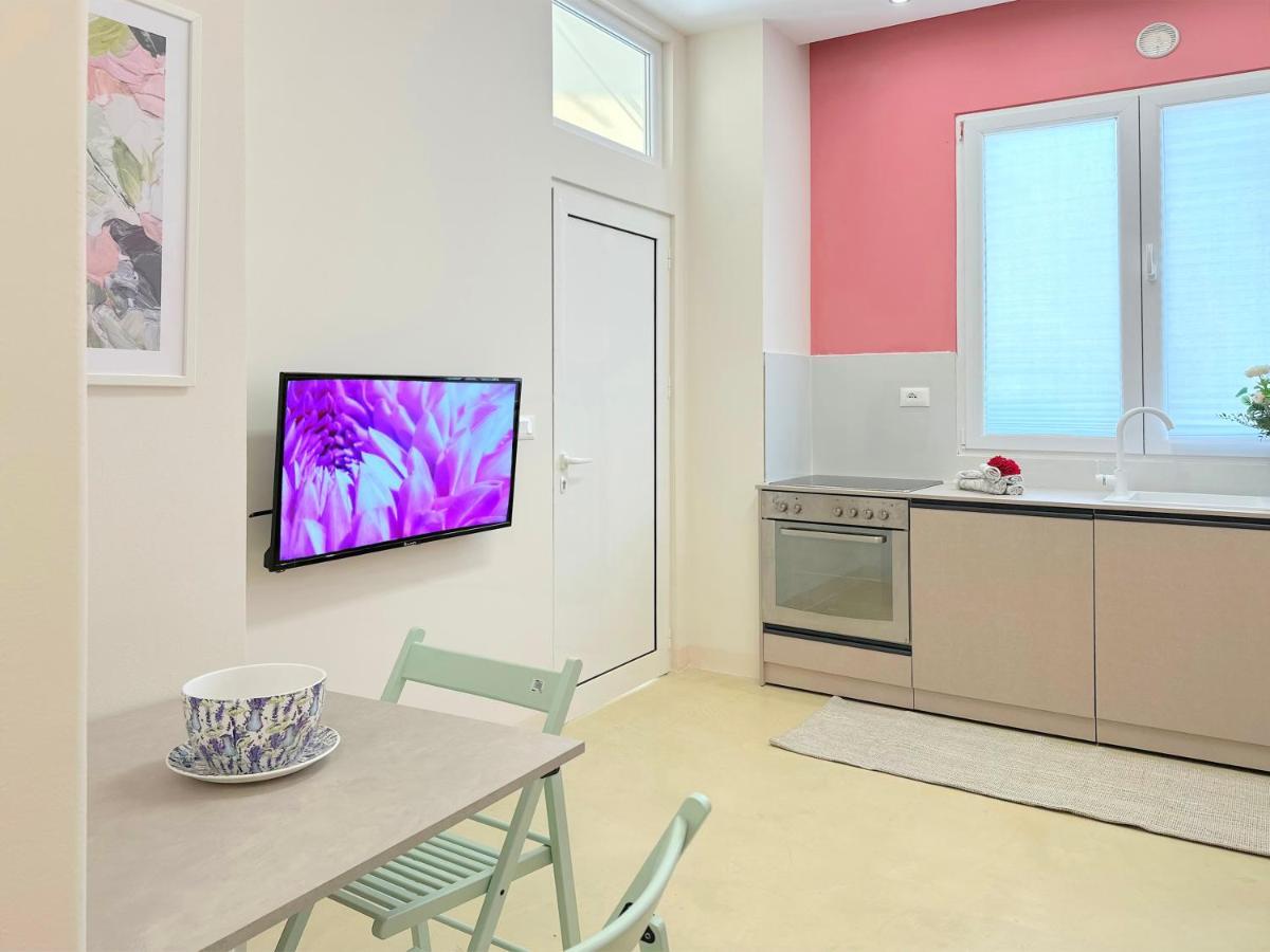 غوليم 13 Eur For Monthly Stay - Home By The Sea - Hbs المظهر الخارجي الصورة
